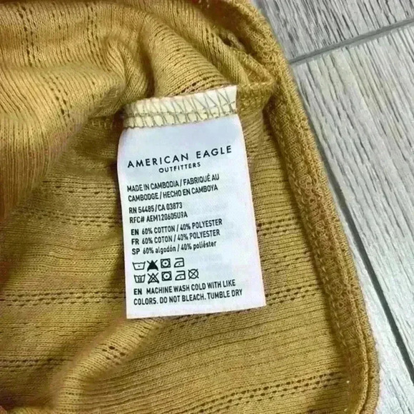 American Eagle Yellow Short Sleeve Button Front Top Size S - Picture 8 of 9